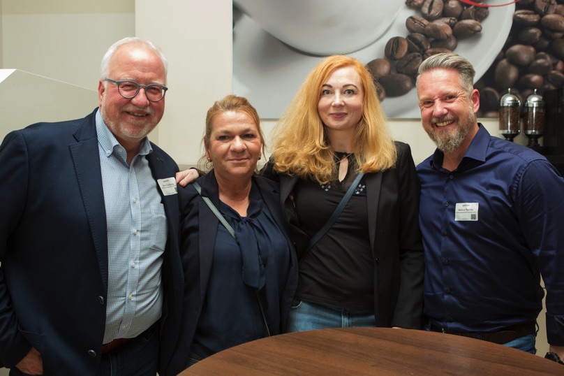 /images/slider-imgs-xs/138_Foto Loeffler_Weconact.jpg